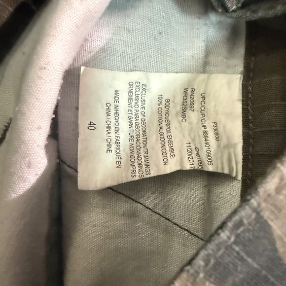 Men's Dickes Camo Cargo Shorts - Size 40 - 100% Cotton - New/Unworn Condition - Picture 2 of 2